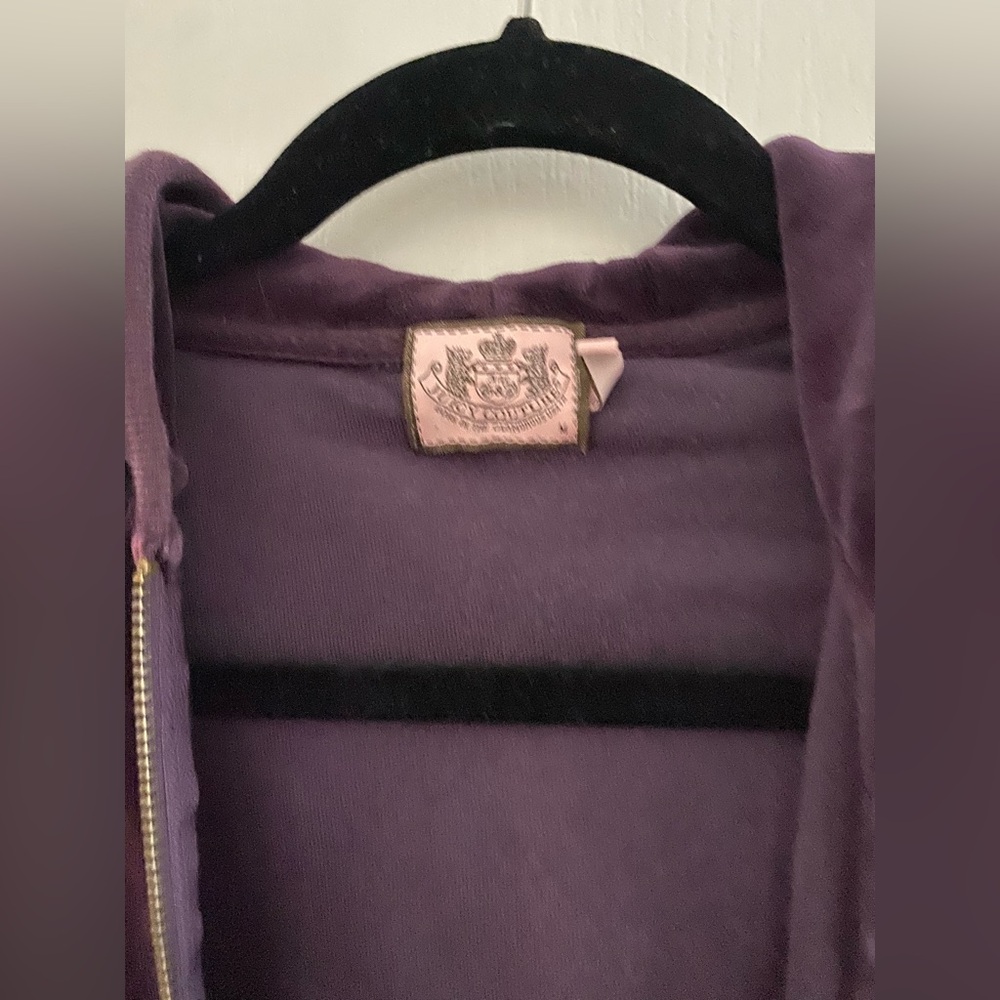 Vintage 2000s Juicy Couture Royal Purple Bomber Jacket with Gold Embellishments - Picture 4 of 5